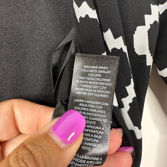2/$30 White House Black Market Geometric Print Faux Wrap Dress 2 #A0040 - Picture 7 of 8